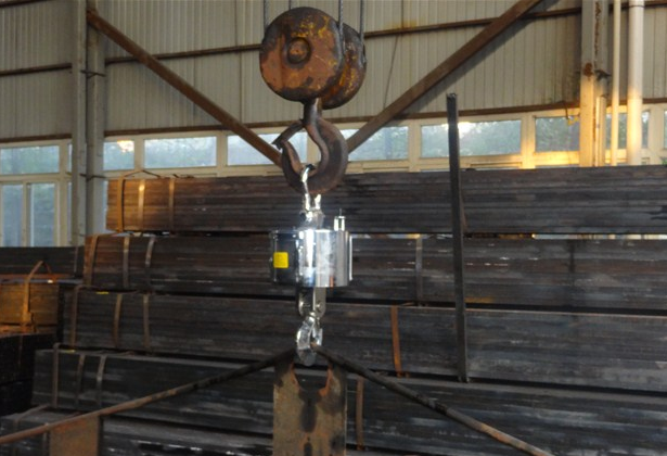 如何使用電子吊秤安全稱(chēng)重